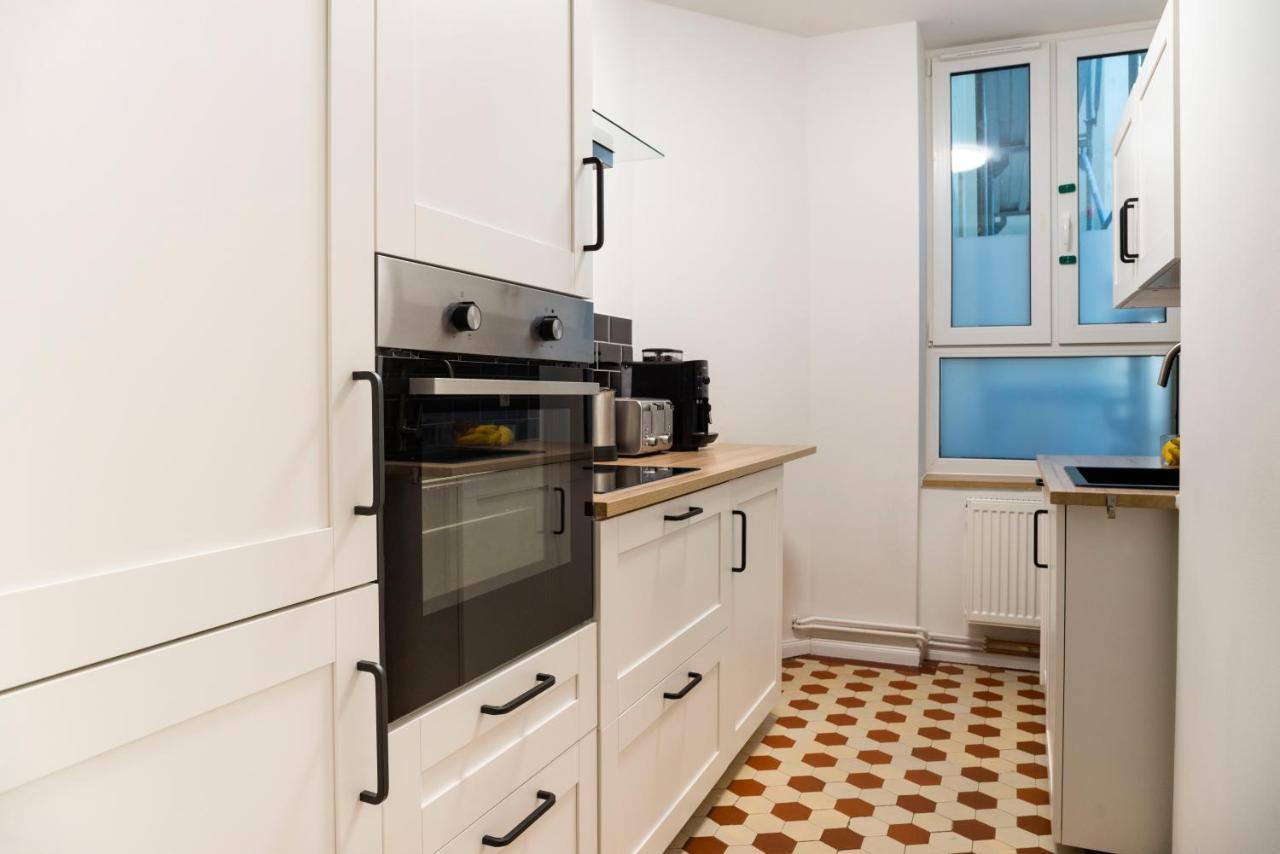 Lm Dream Walk-in Shower & A/c Freshly Renovated Berlijn